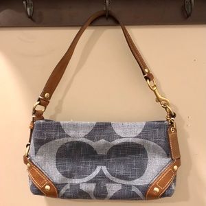 COACH - SHOULDER PURSE BLUE DENIM FABRIC, TAN LEATHER